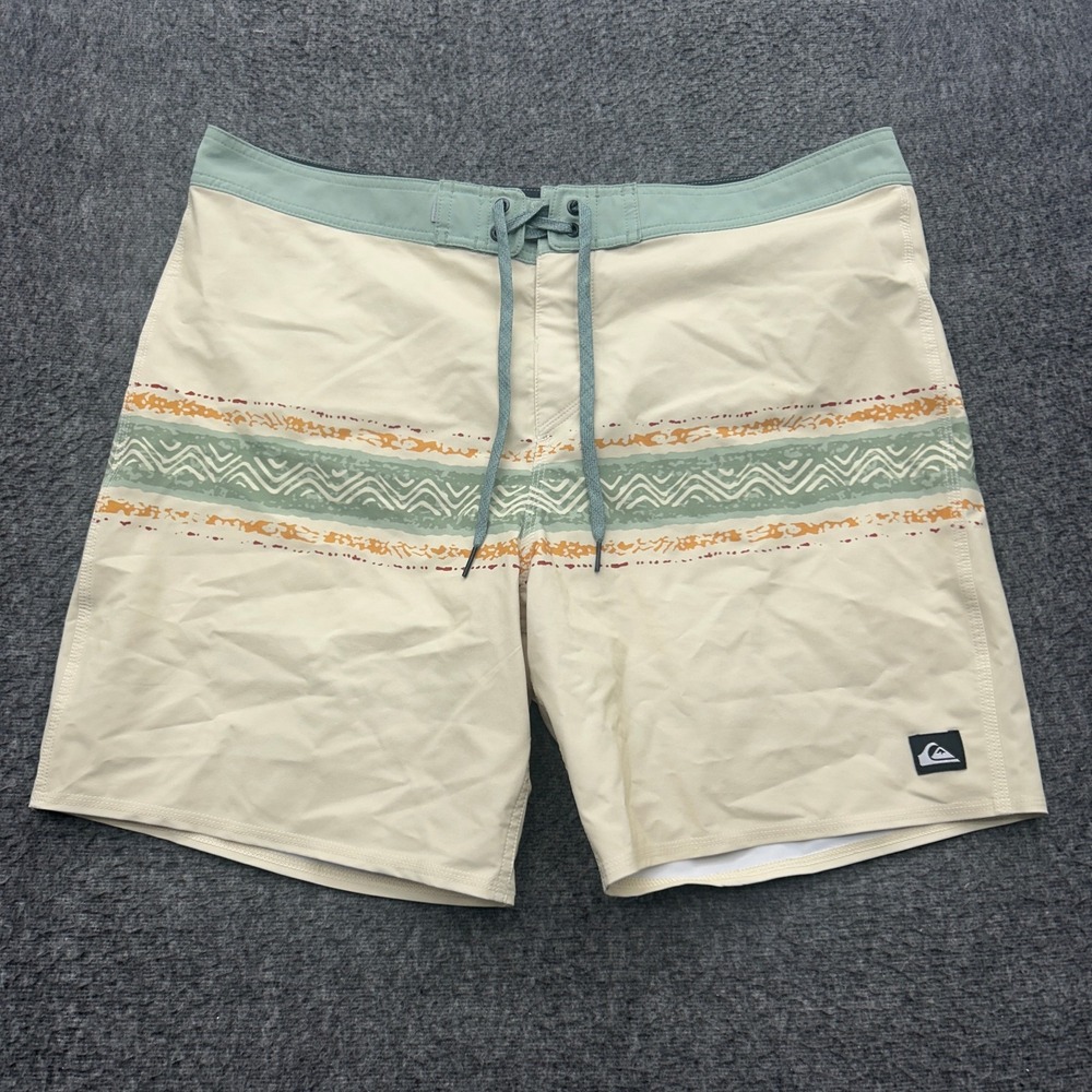 Quiksilver Mens Boardshorts 38 Surfsilk Swimming Trunk Shorts Bathing Suit